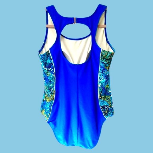 NWOT CATALINA Women's Water Color Pattern One Piece Swim Suit - Picture 5 of 7